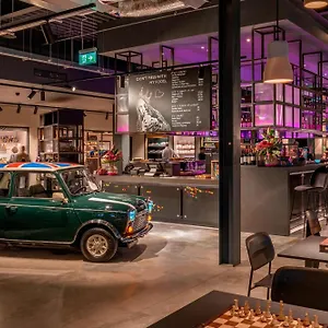 moxy-london-heathrow-airport.brighton-hotels-england.com/