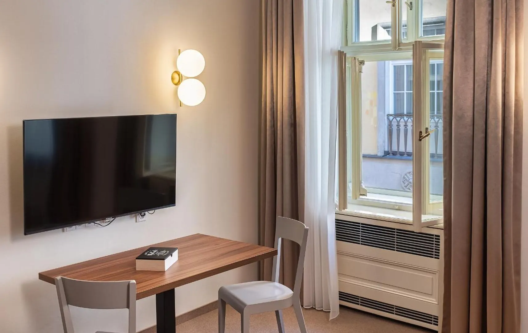 Golden Angel Suites By Adrez Prague 4*,