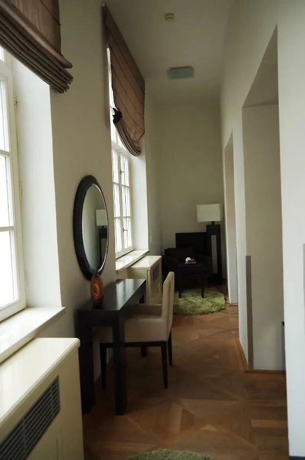 Golden Angel Suites By Adrez Prague 4*,