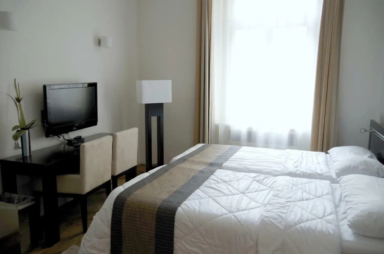 Golden Angel Suites By Adrez Prague